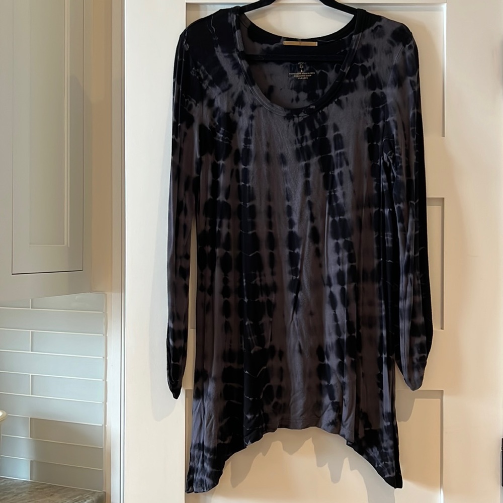 Tribal DeNime top